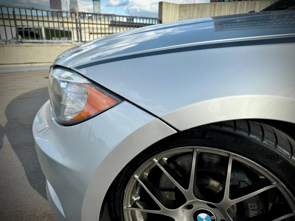 2012 BMW E82 135i & 135is - Image 20 of 31