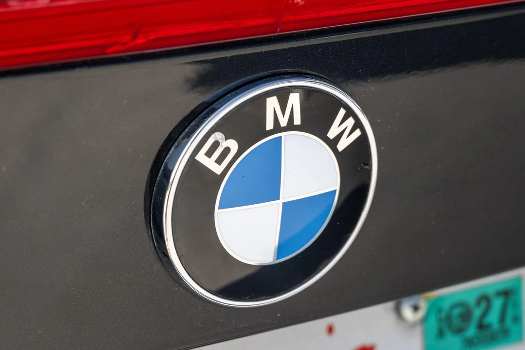 2012 BMW E82 135i & 135is - Image 19 of 31