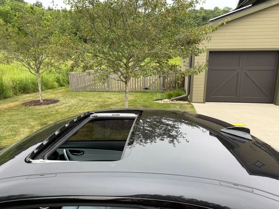 2012 BMW E82 135i & 135is - Image 22 of 22