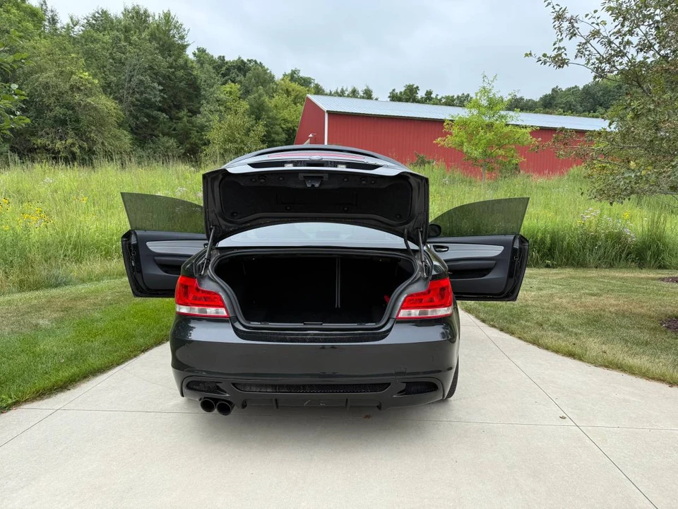 2012 BMW E82 135i & 135is - Image 3 of 22