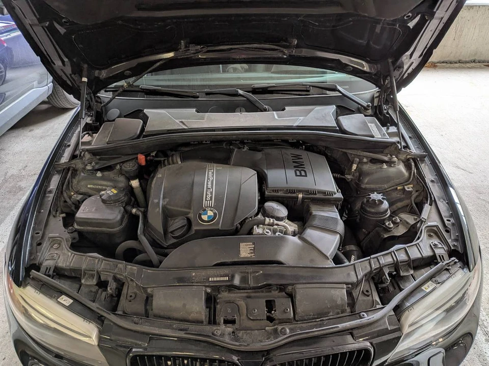 2012 BMW E82 135i & 135is - Image 16 of 20