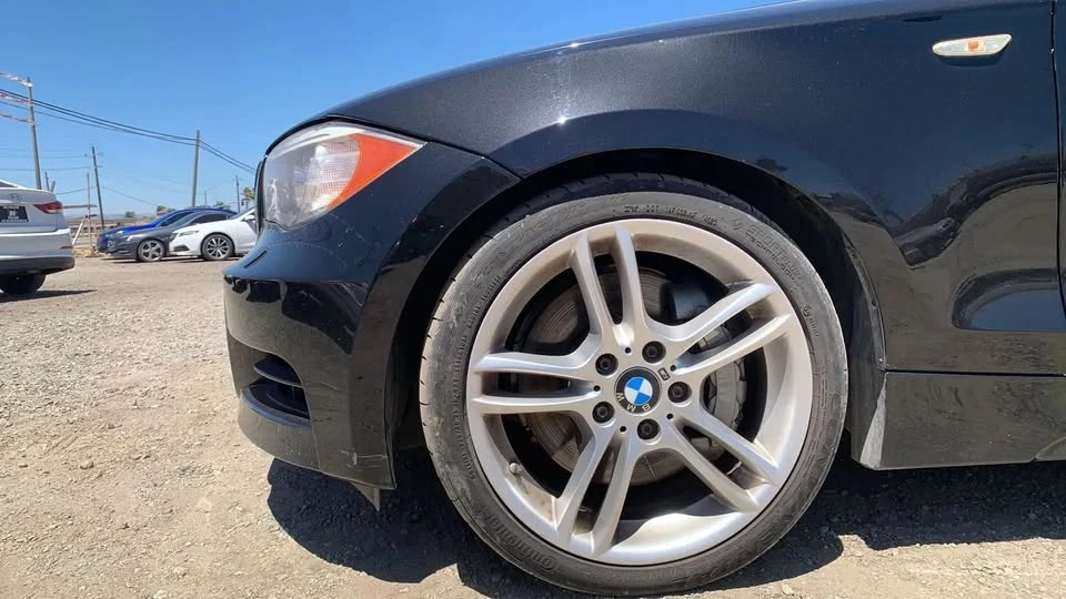 2012 BMW E82 135i & 135is - Image 17 of 18