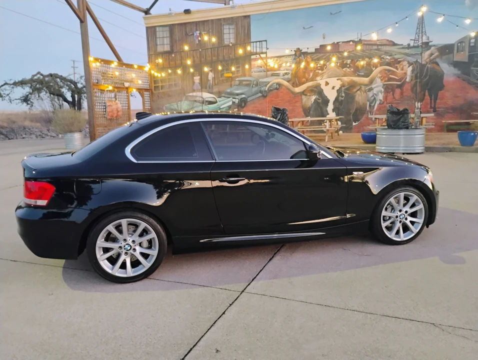 2012 BMW E82 135i & 135is - Image 3 of 31