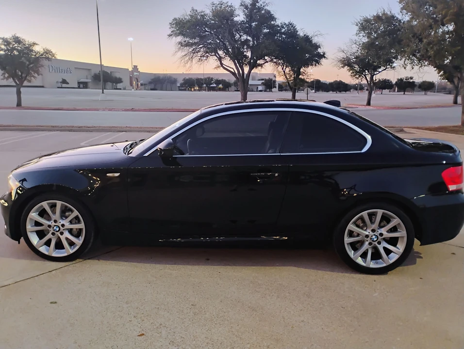 2012 BMW E82 135i & 135is - Image 10 of 31