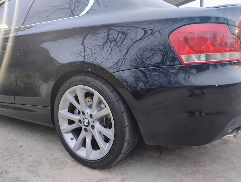2012 BMW E82 135i & 135is - Image 24 of 31