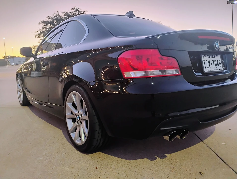 2012 BMW E82 135i & 135is - Image 13 of 31