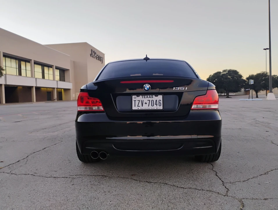 2012 BMW E82 135i & 135is - Image 14 of 31