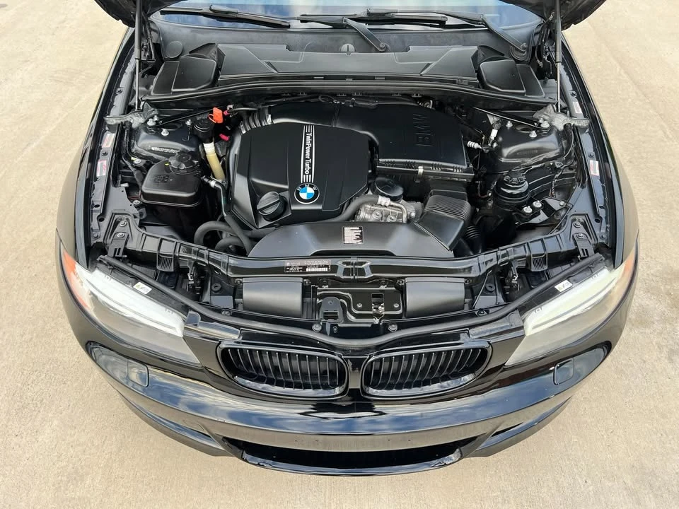 2012 BMW E82 135i & 135is - Image 17 of 17