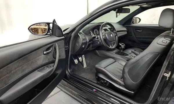 2012 BMW 1M - Image 10 of 19