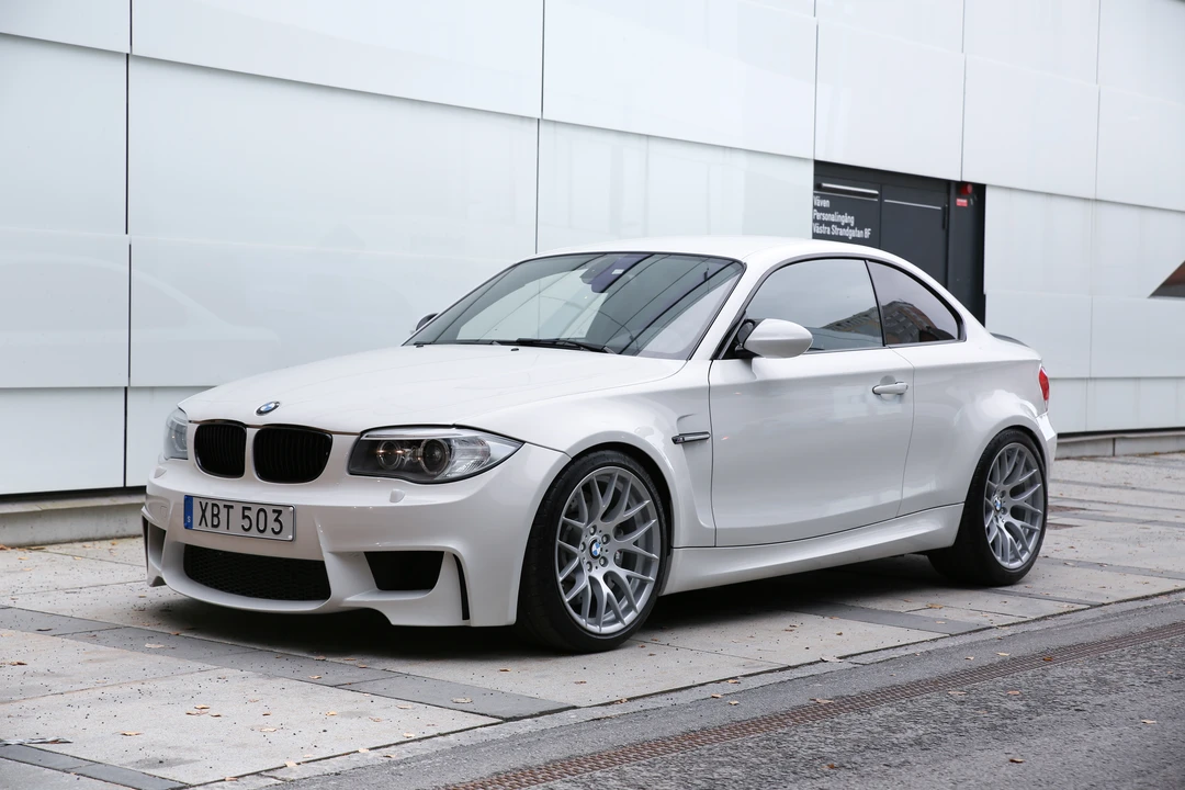 2012 BMW 1M - Image 2 of 31