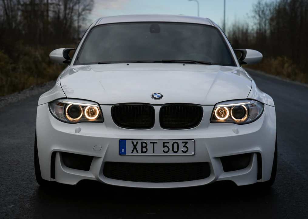 2012 BMW 1M - Image 8 of 31