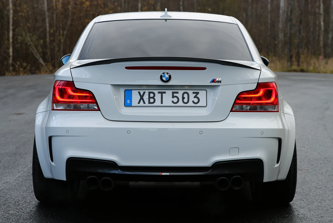 2012 BMW 1M - Image 9 of 31
