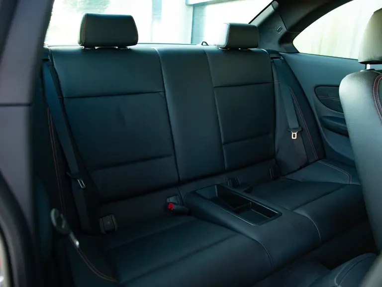 2012 BMW 1M - Image 22 of 31