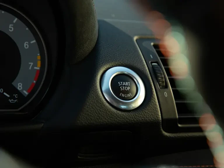 2012 BMW 1M - Image 21 of 31