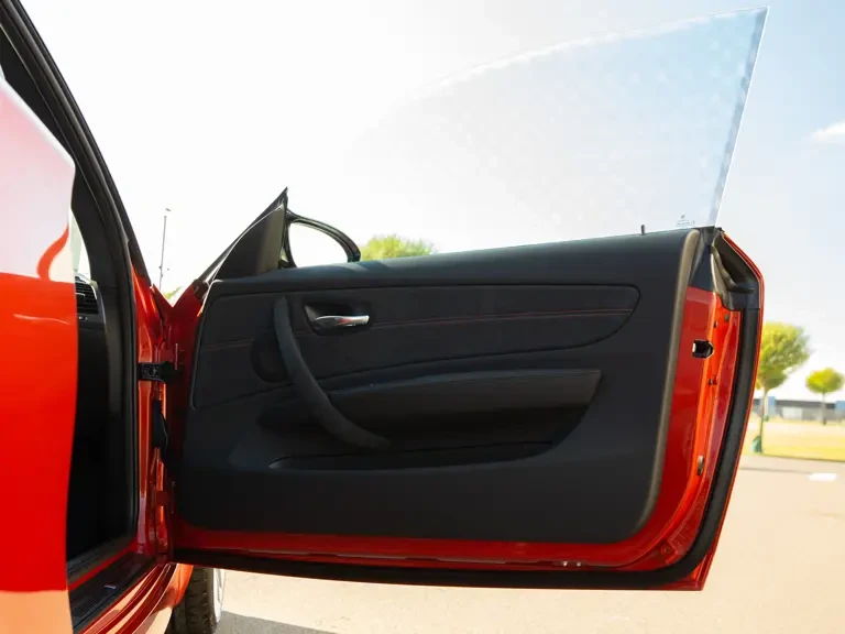2012 BMW 1M - Image 19 of 31