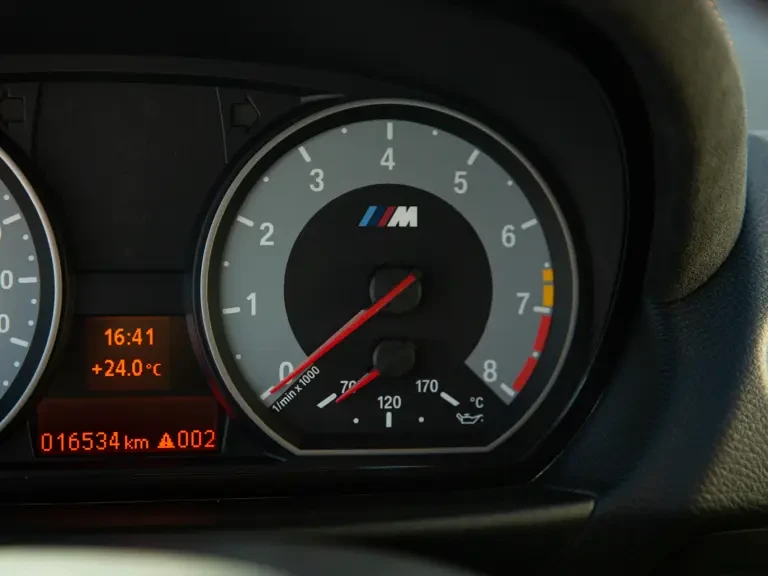 2012 BMW 1M - Image 23 of 31