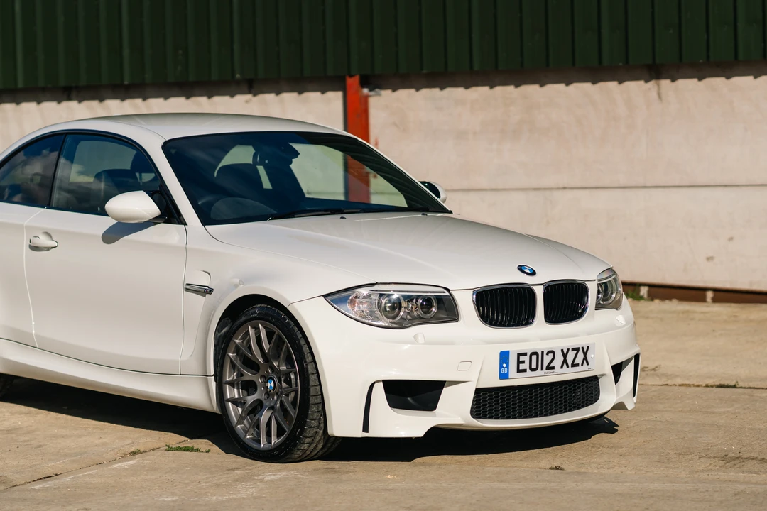 2012 BMW 1M - Image 18 of 31