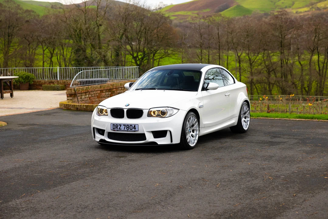 2012 BMW 1M - Image 16 of 31