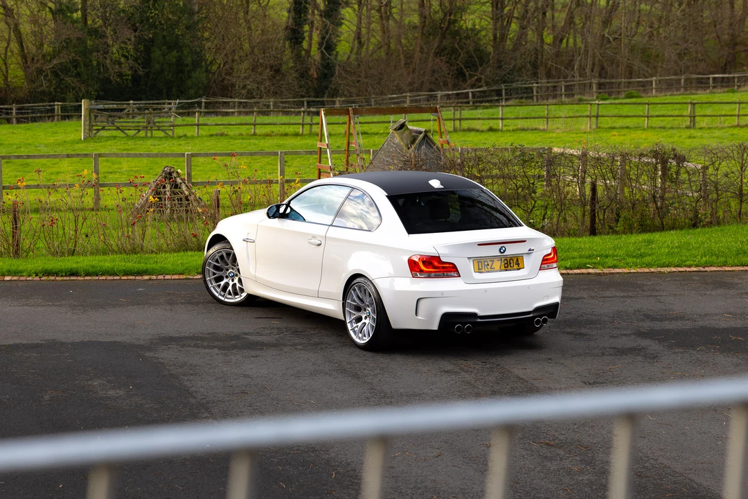 2012 BMW 1M - Image 22 of 31