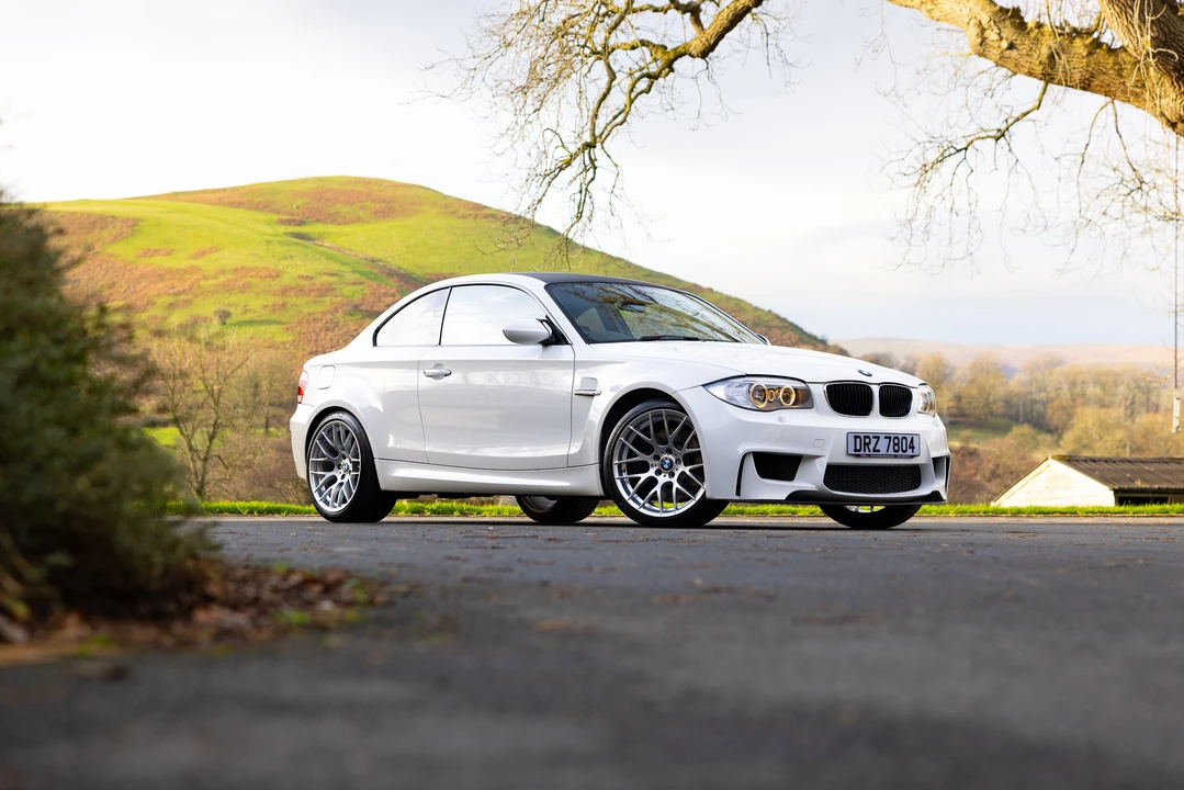 2012 BMW 1M - Image 27 of 31