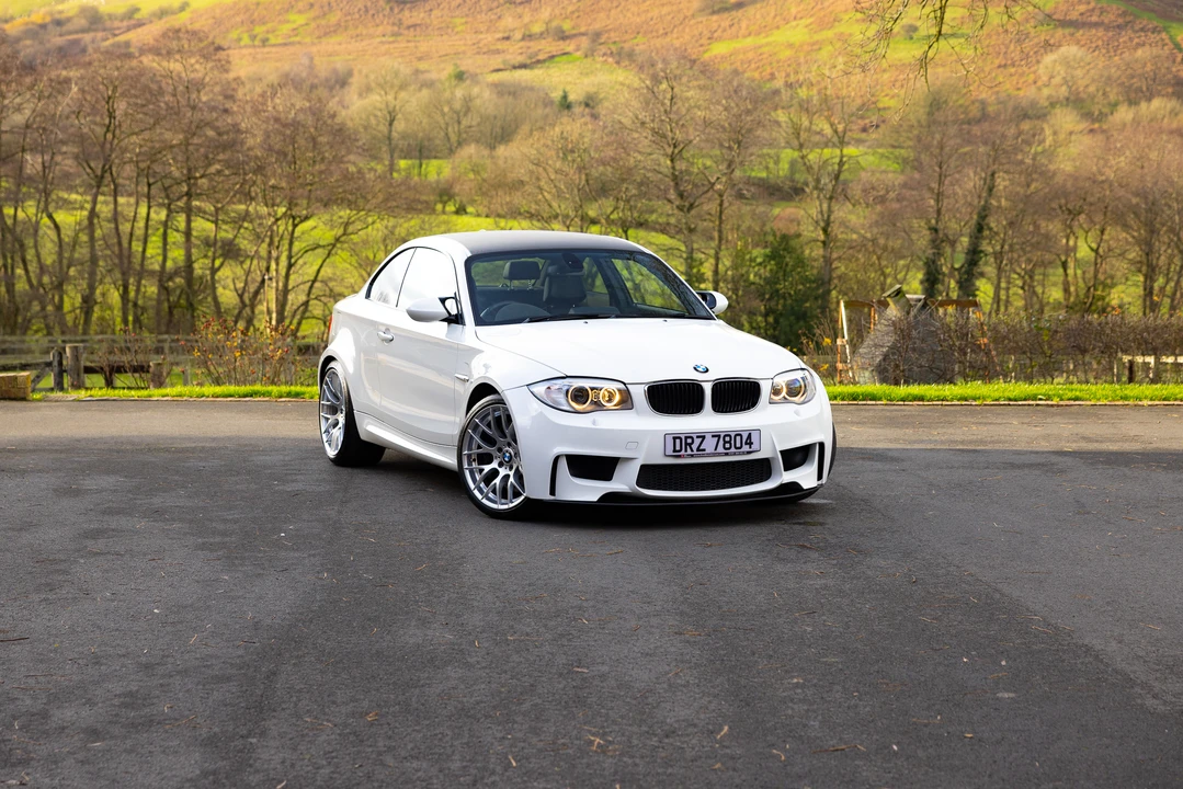 2012 BMW 1M - Image 30 of 31