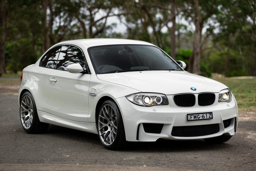 2012 BMW 1M - Image 11 of 31
