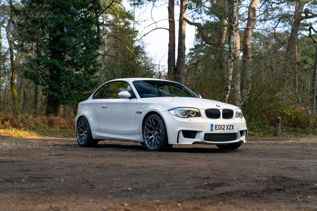 2011 BMW 1M - Image 10 of 31
