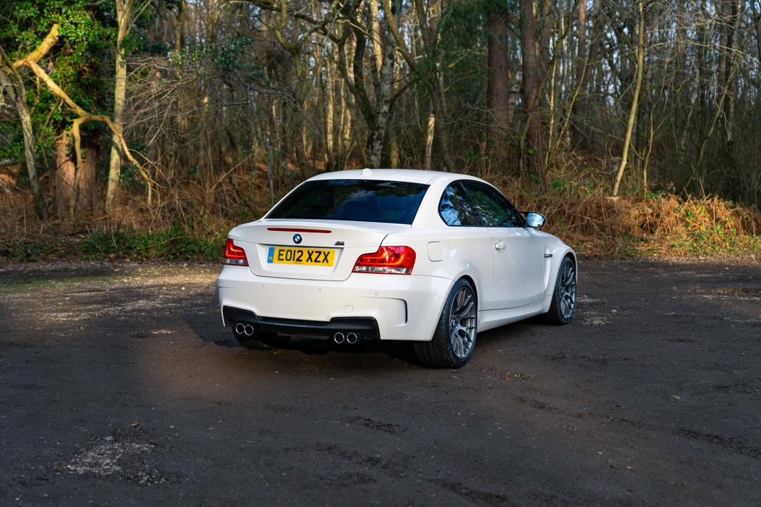 2011 BMW 1M - Image 8 of 31