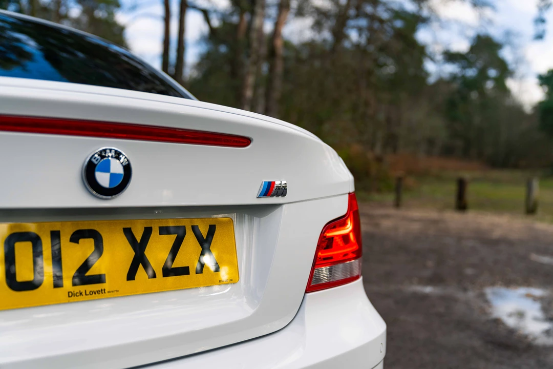 2011 BMW 1M - Image 29 of 31