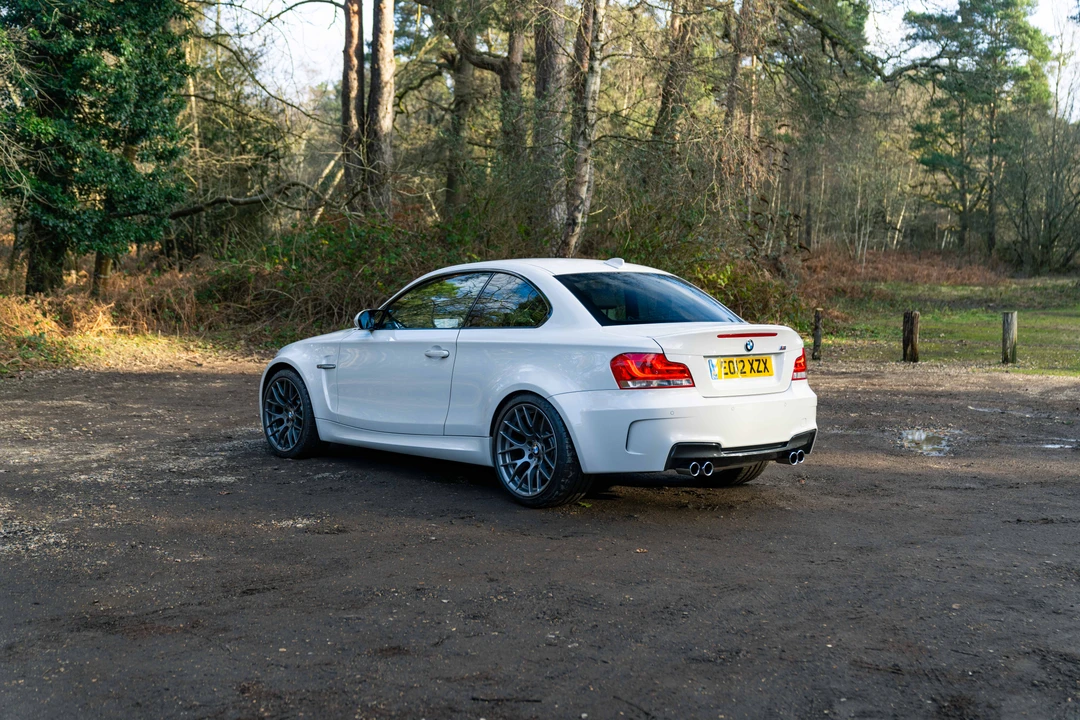 2011 BMW 1M - Image 6 of 31