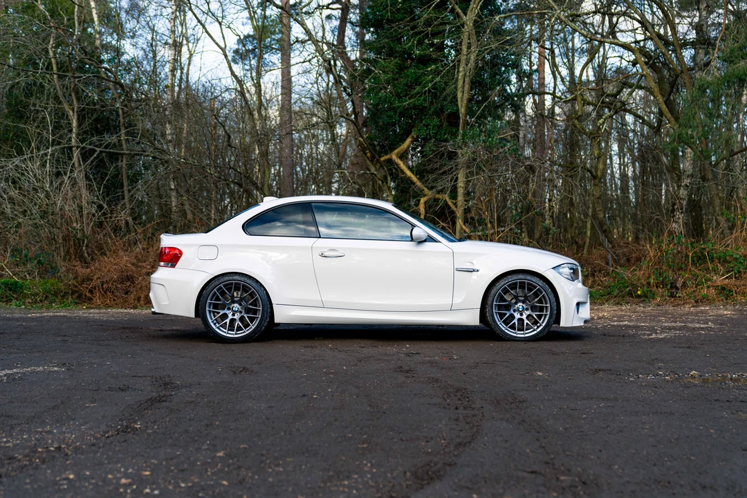 2011 BMW 1M - Image 9 of 31