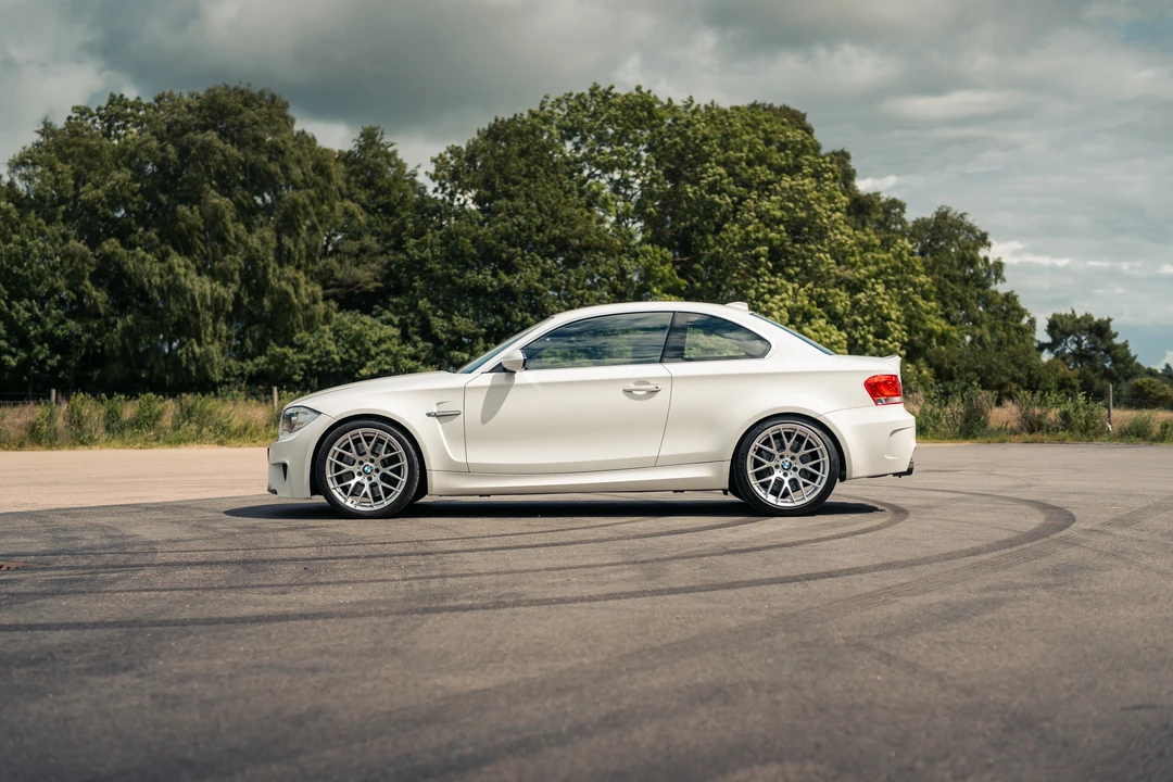 2012 BMW 1M - Image 8 of 31