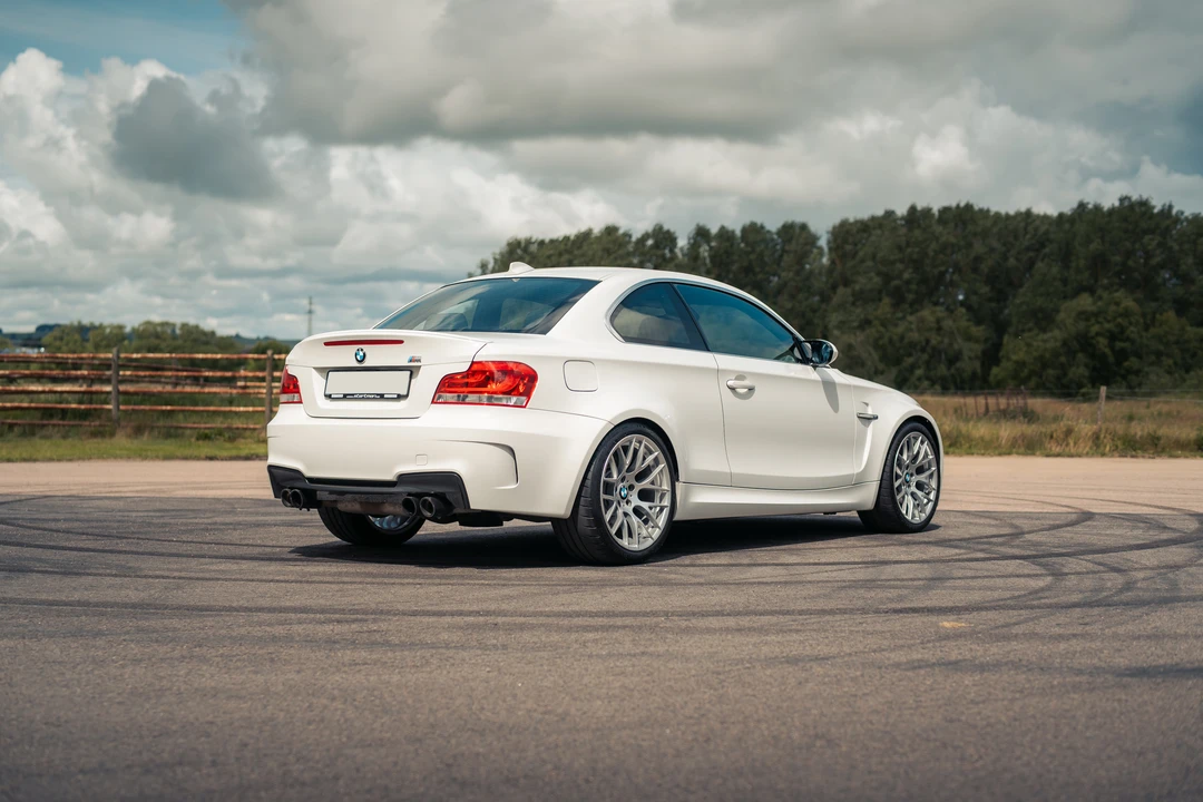 2012 BMW 1M - Image 5 of 31
