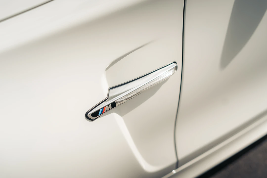 2012 BMW 1M - Image 19 of 31