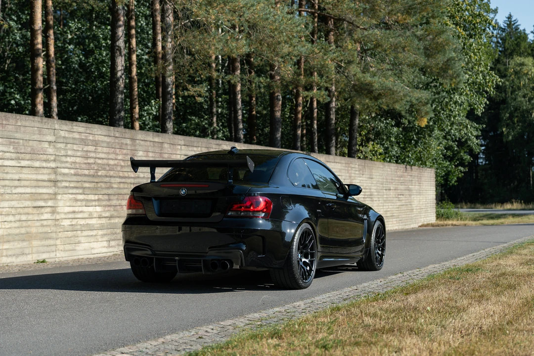 2012 BMW 1M - Image 14 of 31