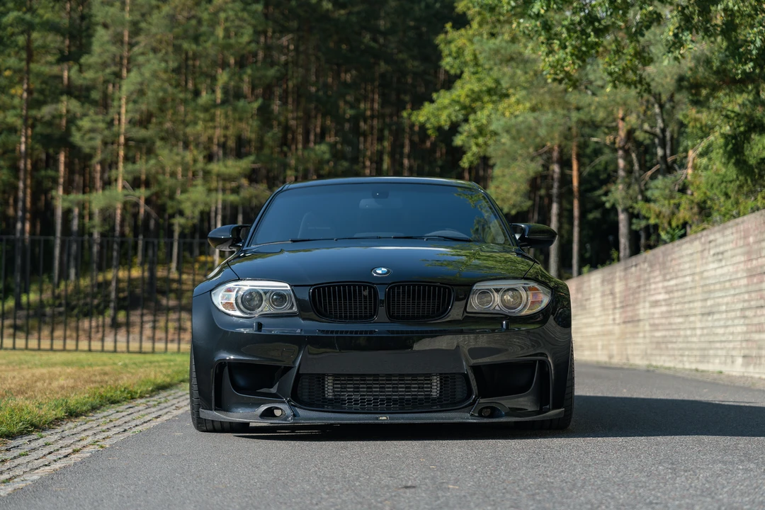 2012 BMW 1M - Image 2 of 31