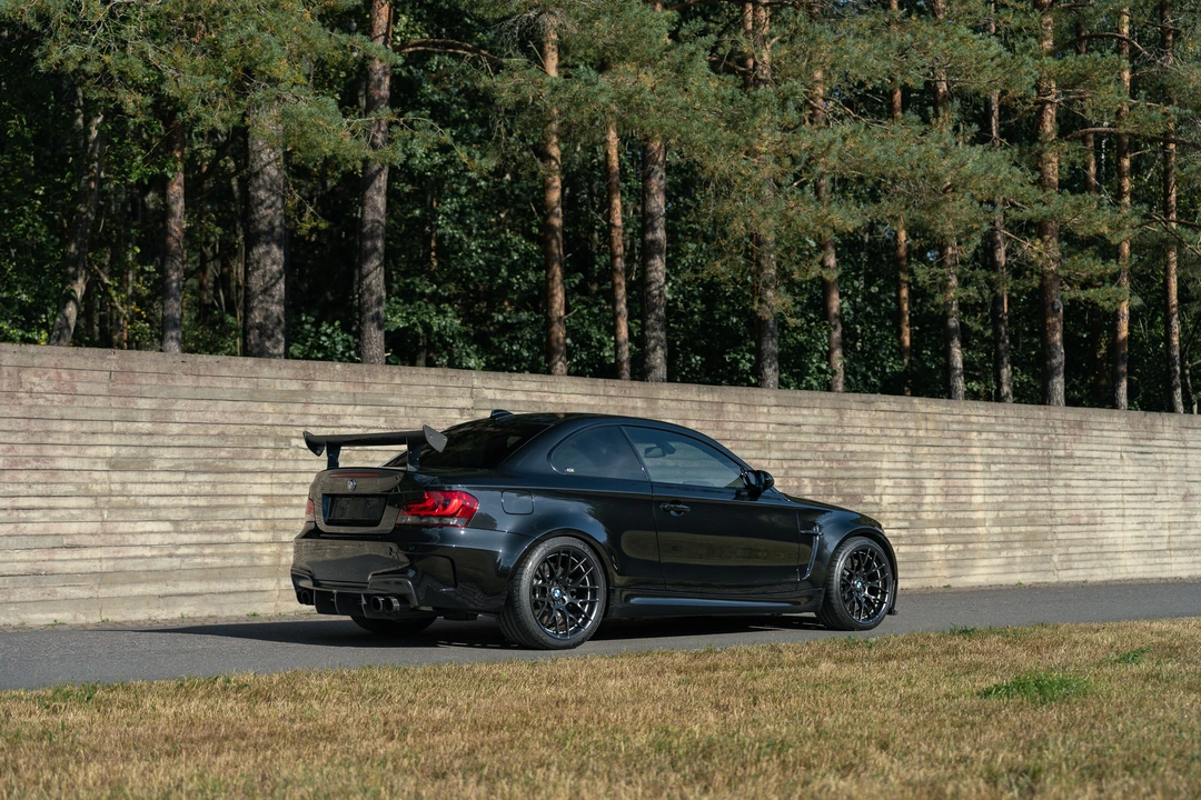 2012 BMW 1M - Image 13 of 31
