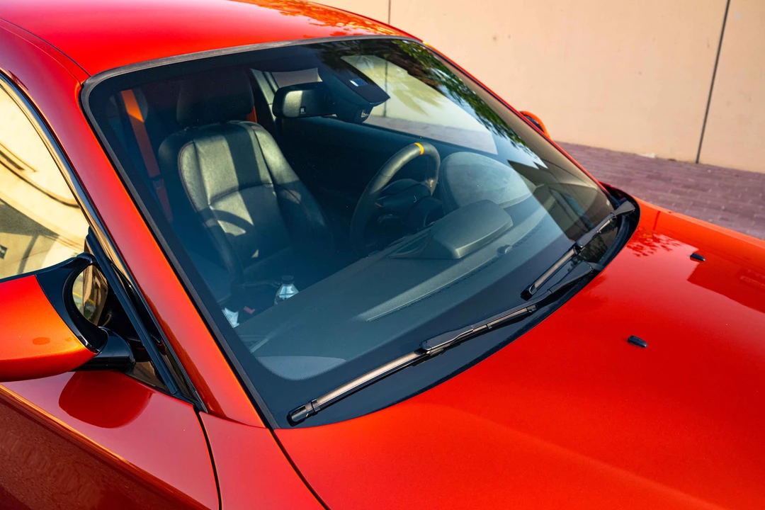 2012 BMW 1M - Image 29 of 31