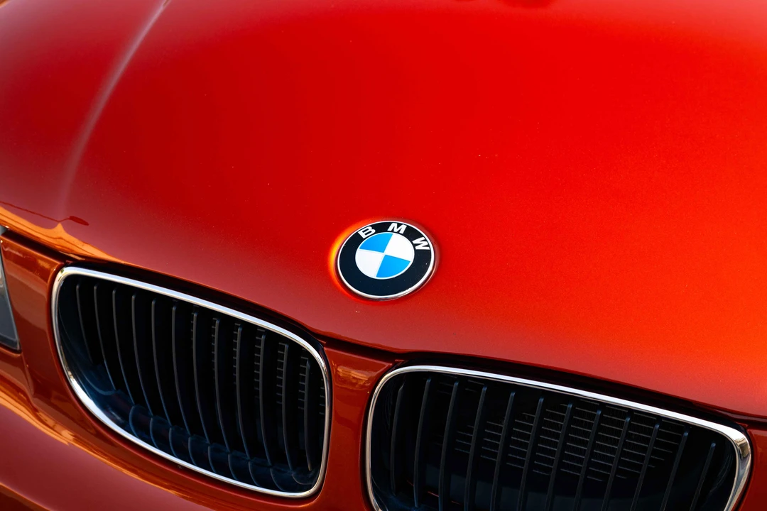 2012 BMW 1M - Image 24 of 31