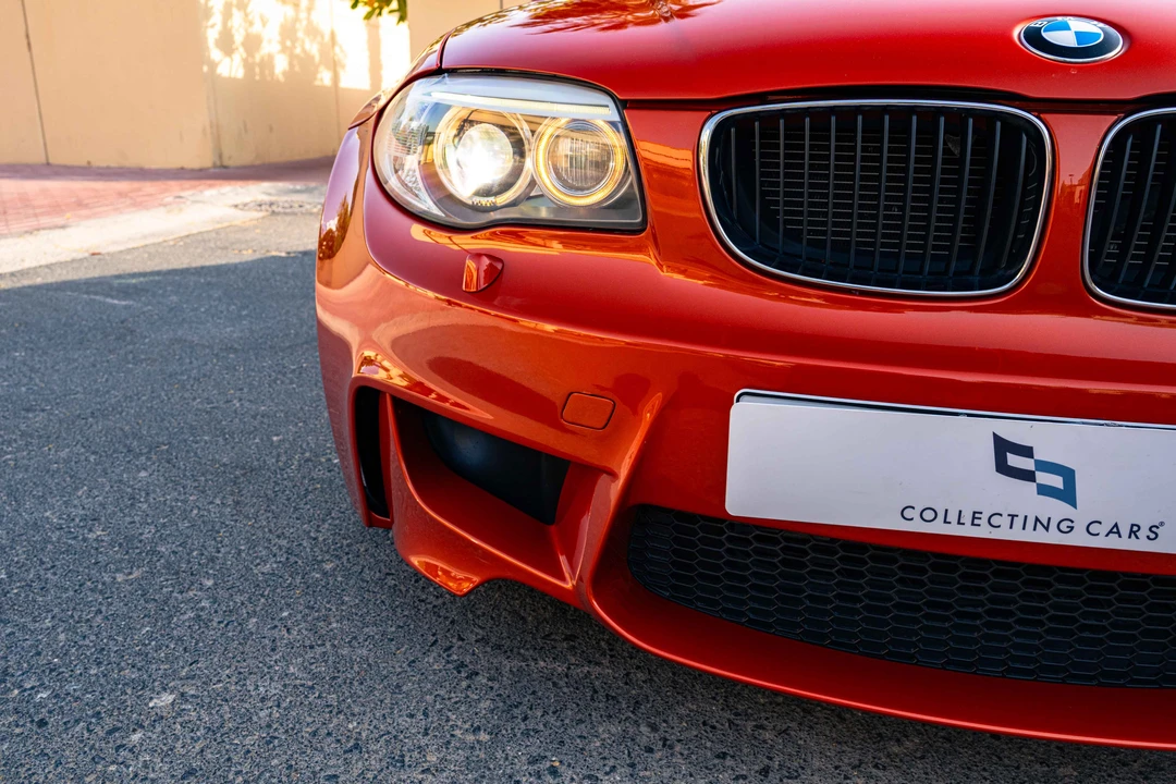 2012 BMW 1M - Image 17 of 31