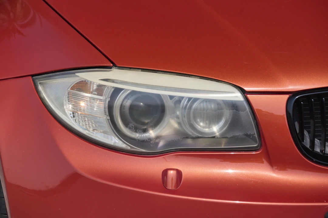 2012 BMW 1M - Image 19 of 31