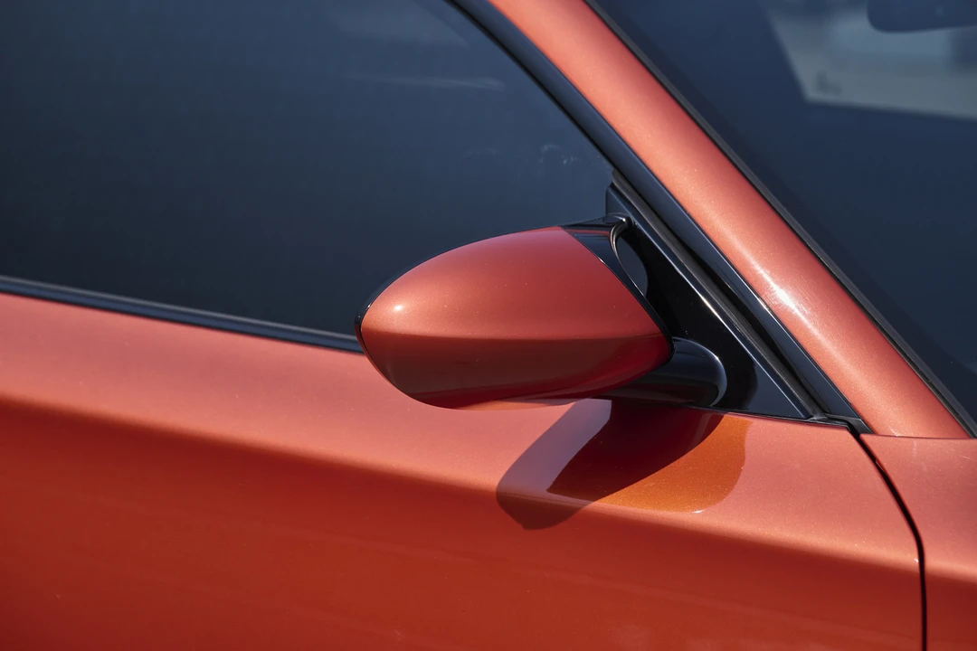 2012 BMW 1M - Image 21 of 31