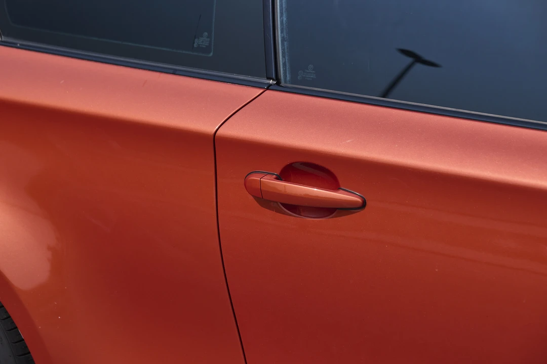 2012 BMW 1M - Image 22 of 31