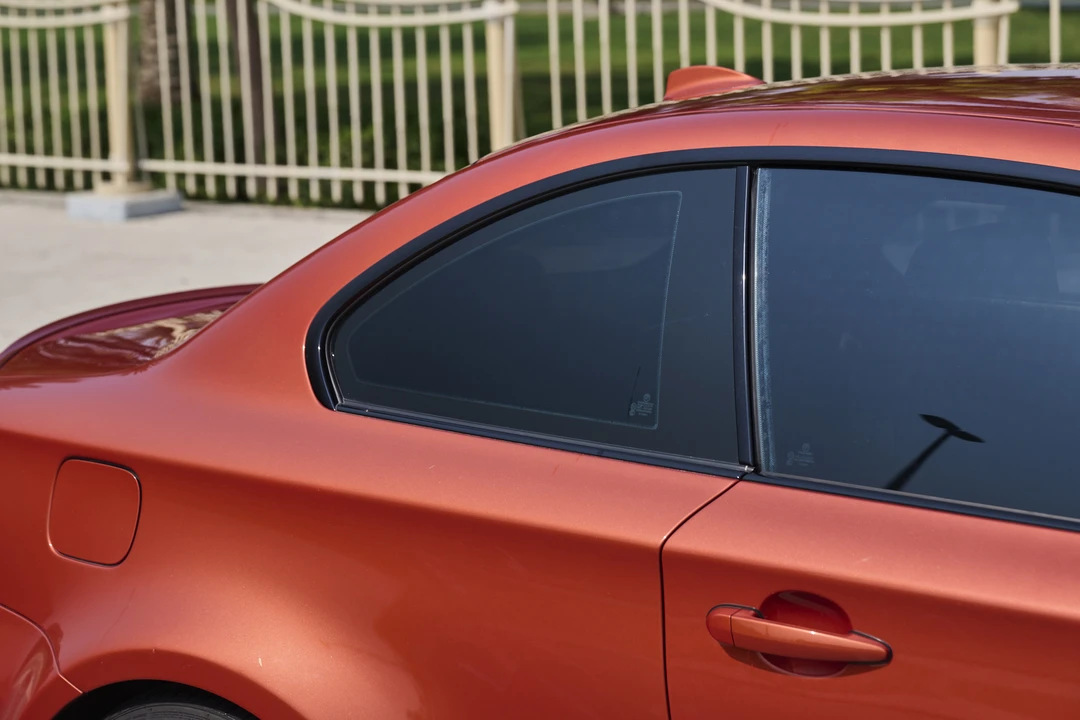 2012 BMW 1M - Image 23 of 31