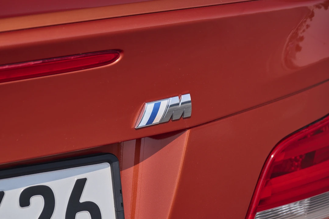 2012 BMW 1M - Image 29 of 31