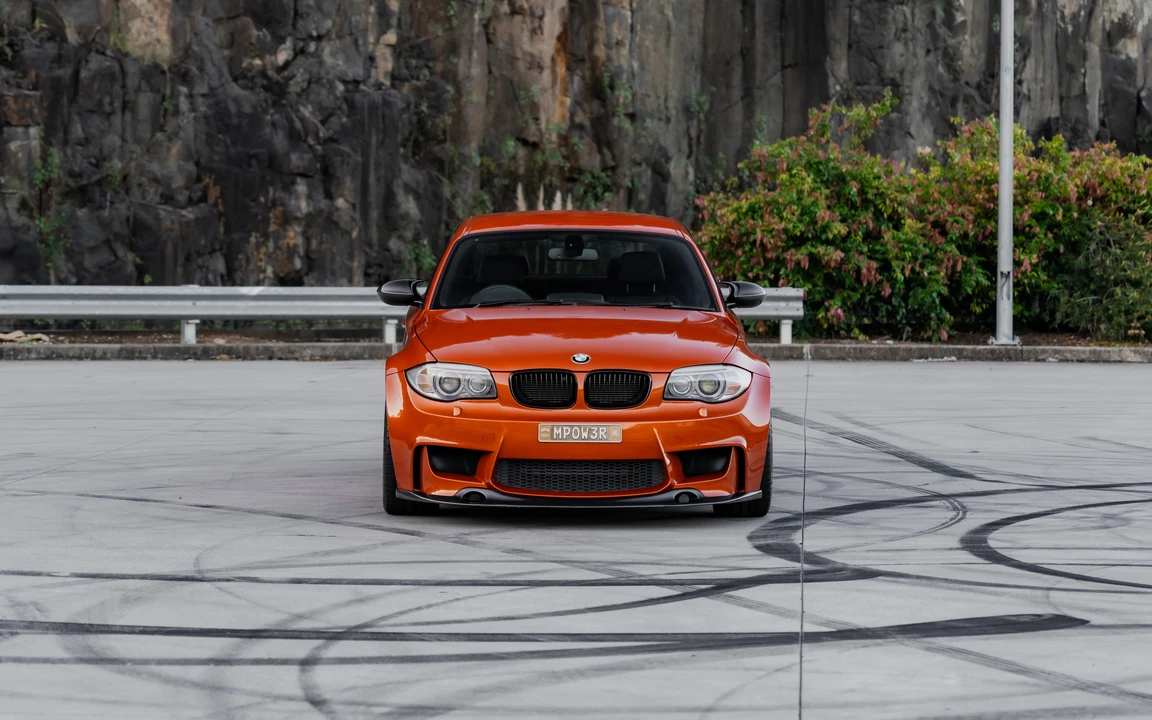 2012 BMW 1M - Image 20 of 31