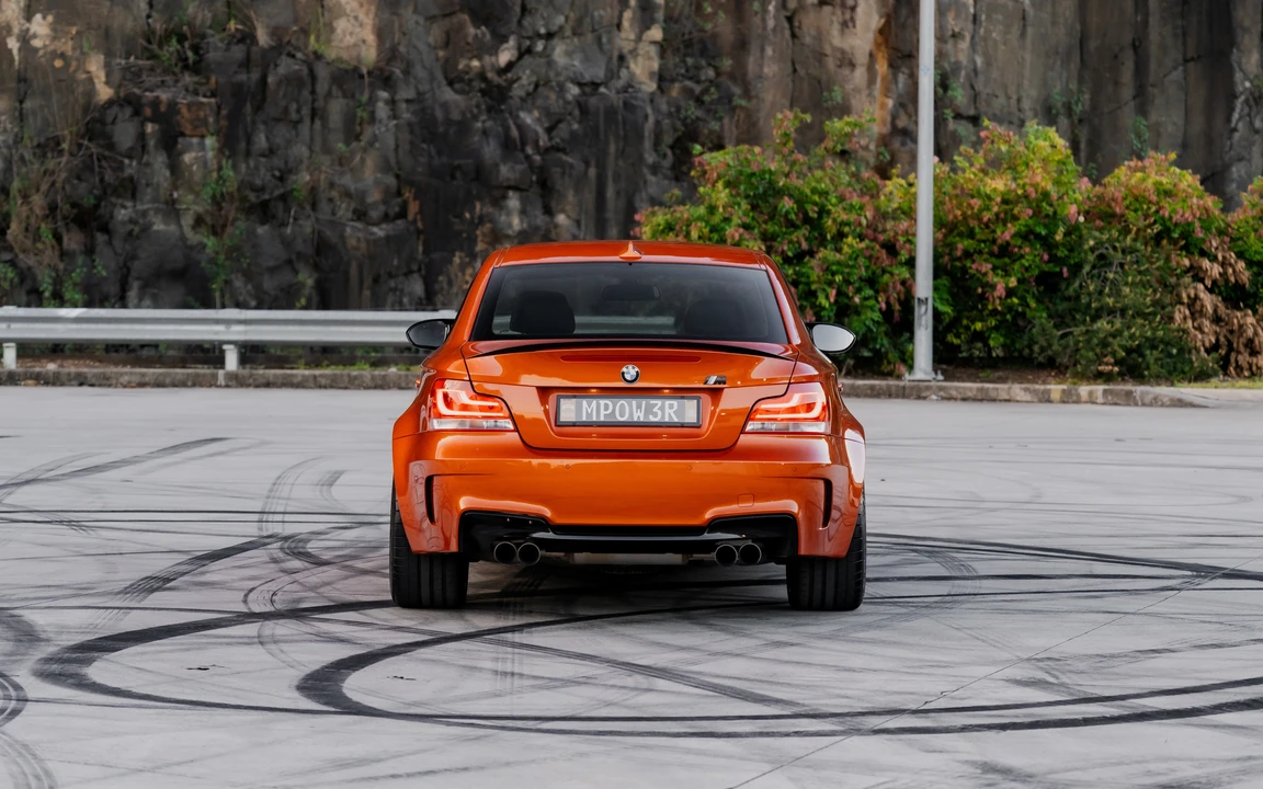 2012 BMW 1M - Image 28 of 31