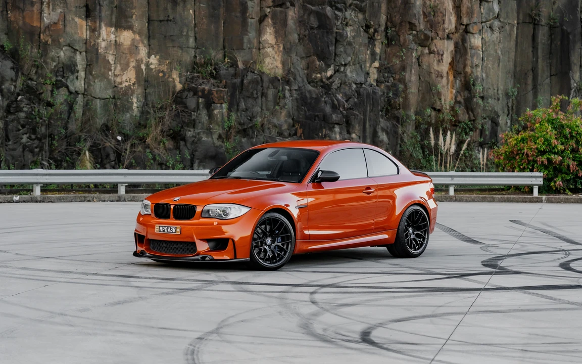 2012 BMW 1M - Image 25 of 31