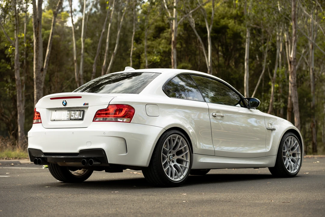 2012 BMW 1M - Image 7 of 31
