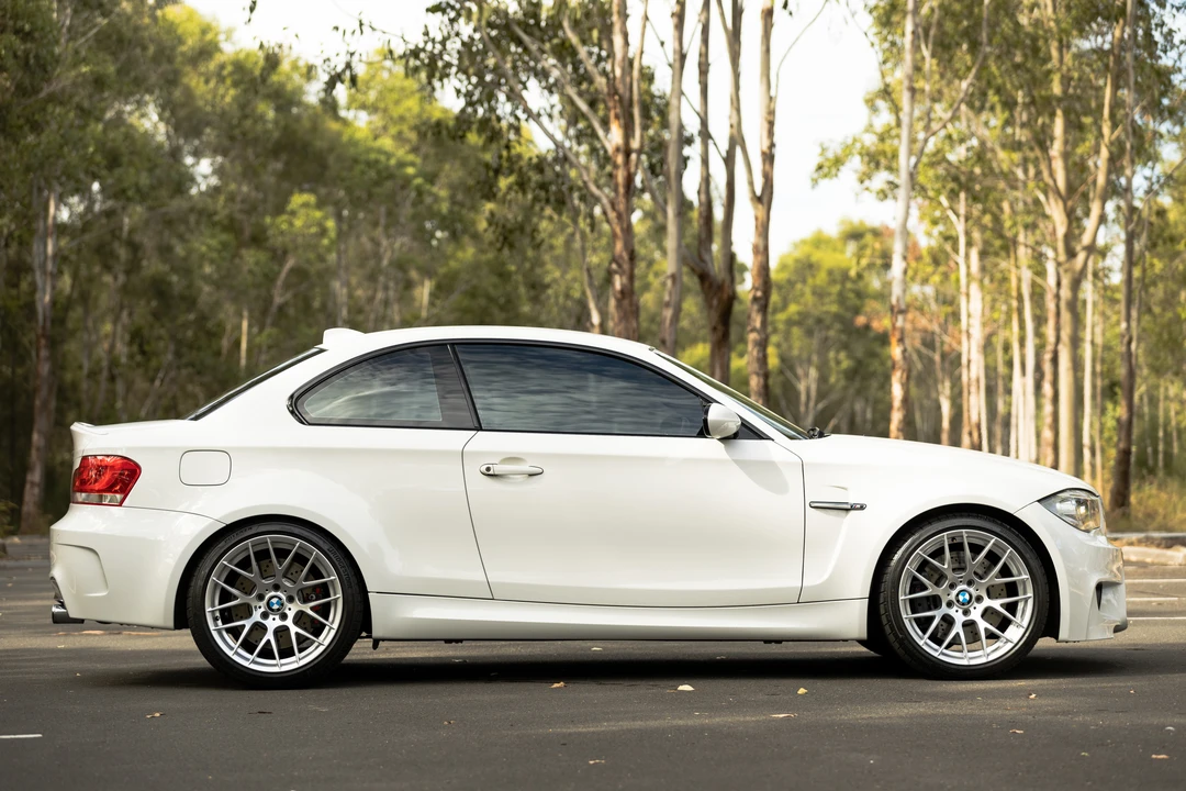2012 BMW 1M - Image 9 of 31